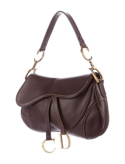 dior saddle shoulder